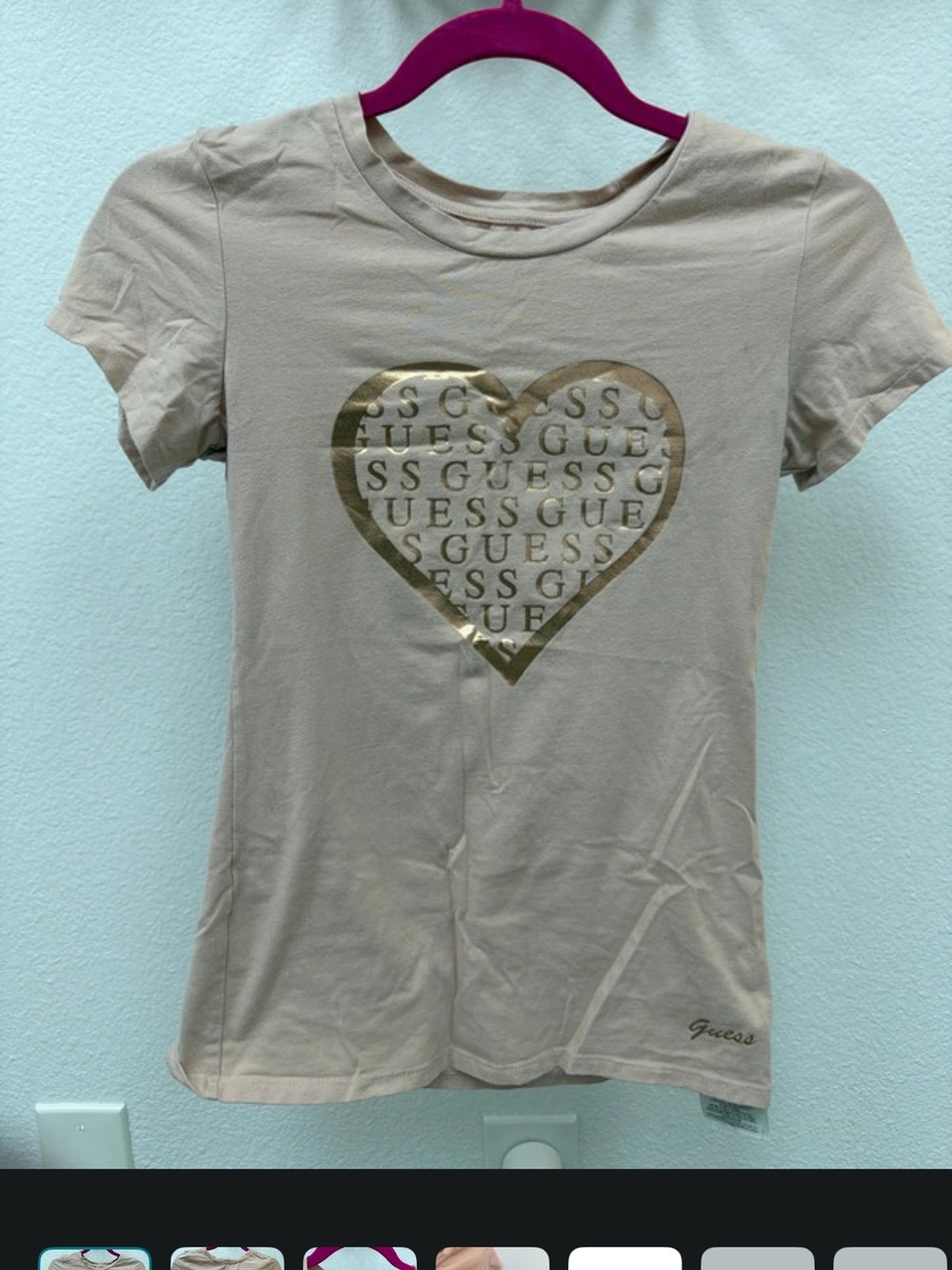 Guess Womens Beige Short-Sleeve Heart Logo Tee